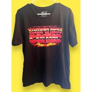 Tampa Bay Comic Con Convention T-Shirt 1980s Retro VHS Style Font Logo Black L